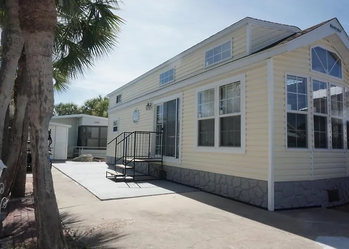 Venture Out 447 Marlin Dr Comes With Golf Cart