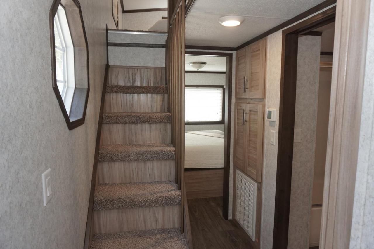 Venture Out 447 Marlin Dr Comes With Golf Cart Holiday home